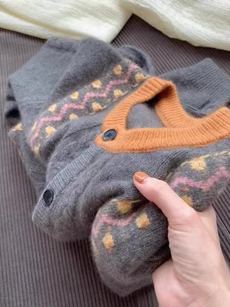 Sweter sweter piękny europejski przemysł ciężki żakardowa dzianina sweter wierzchni dla kobiet jesień i zima sweter damski