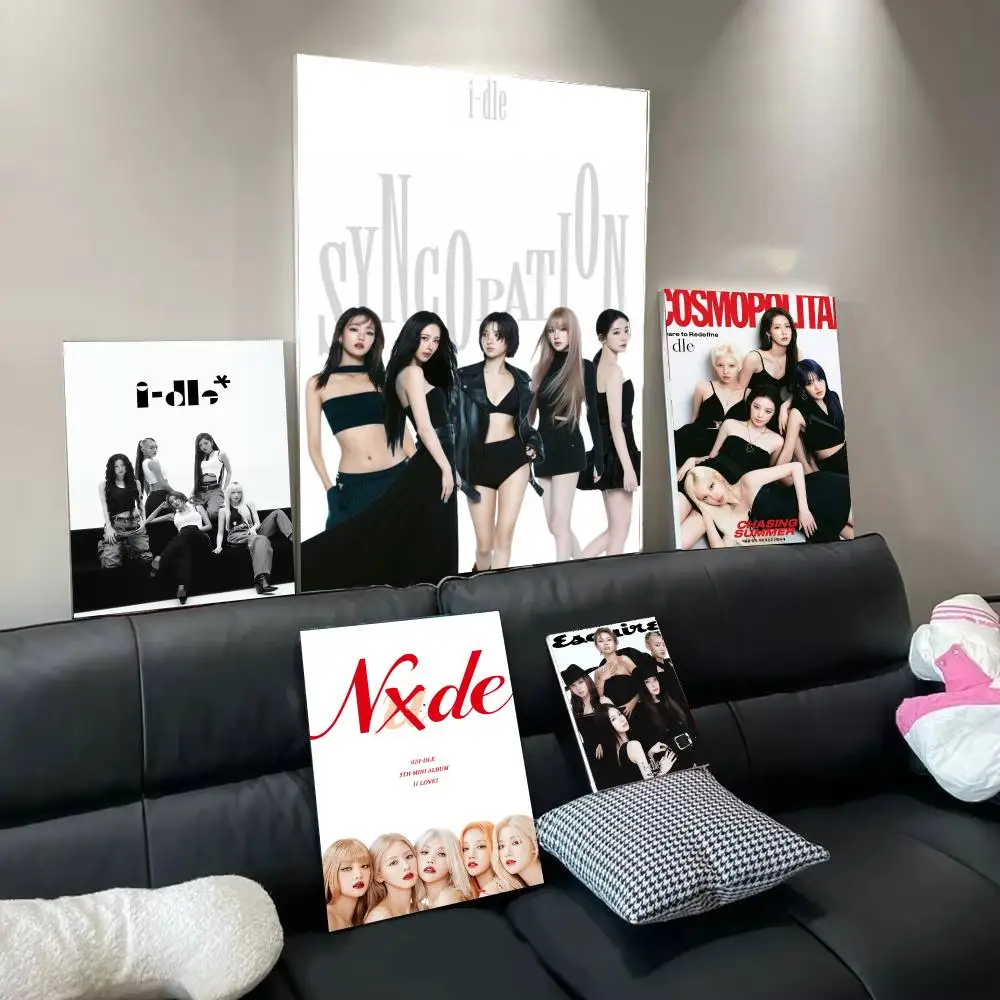 Singer I-I-dle Poster Modern  Wall Art Aesthetic Minimalist Bedroom Decor Cafe Home Gift
