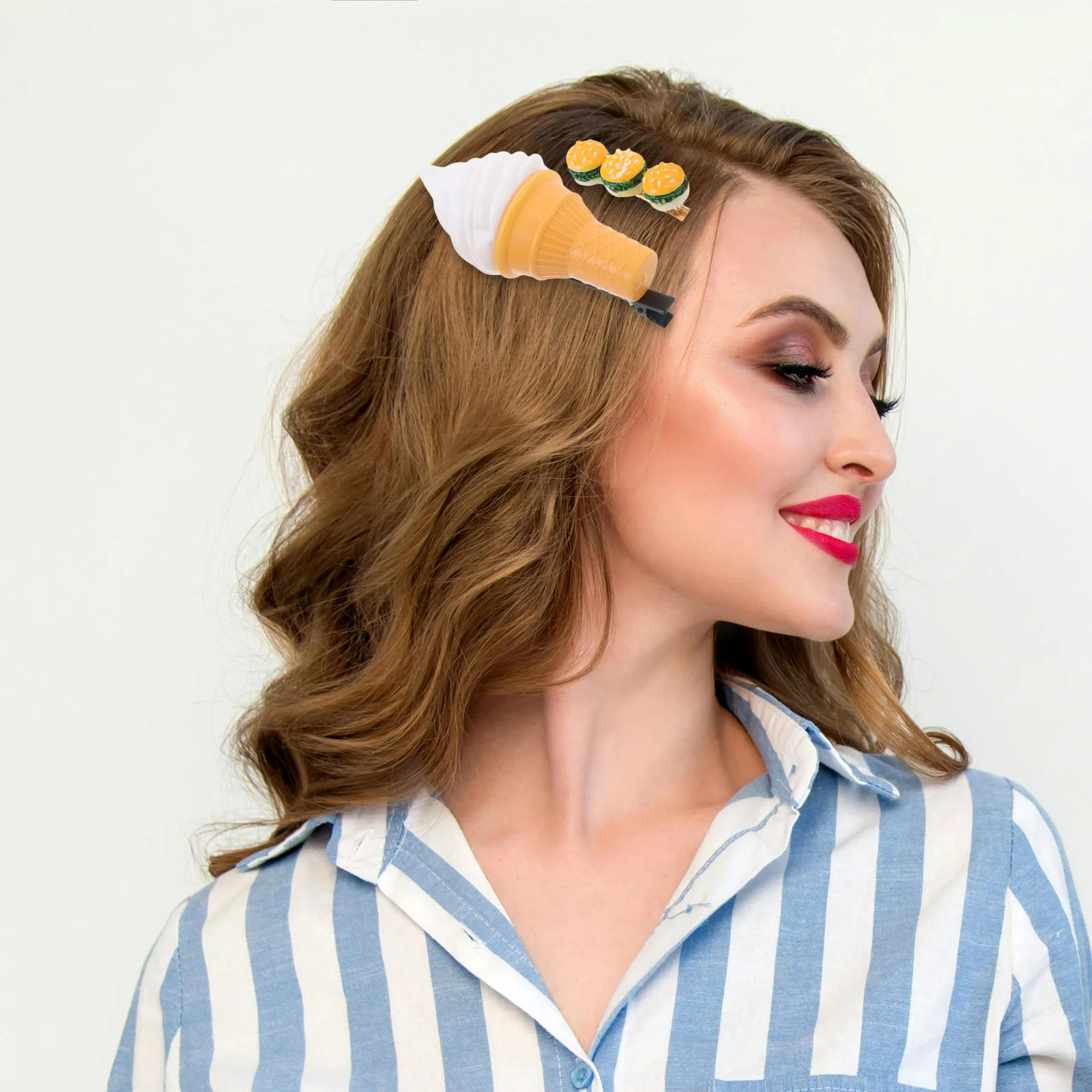 

2 шт. мини-заколки для волос в виде еды: реалистичные гамбургеры и рожки для мороженого, надежно фиксирующие волосы на весь день, уникальный модный аксессуар