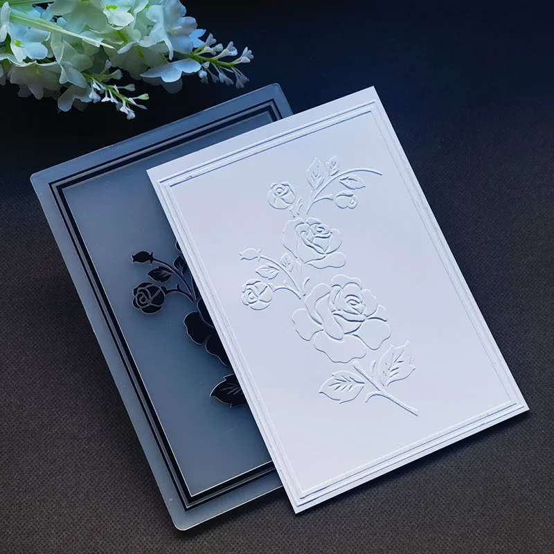 1-teiliges weißes Rosen-Silhouettendesign mit Rosenmotiv, das in der dunklen Nacht blüht, geprägter Ordner für Scrapbooking, Kartenherstellung und Hochzeitsdekoration.