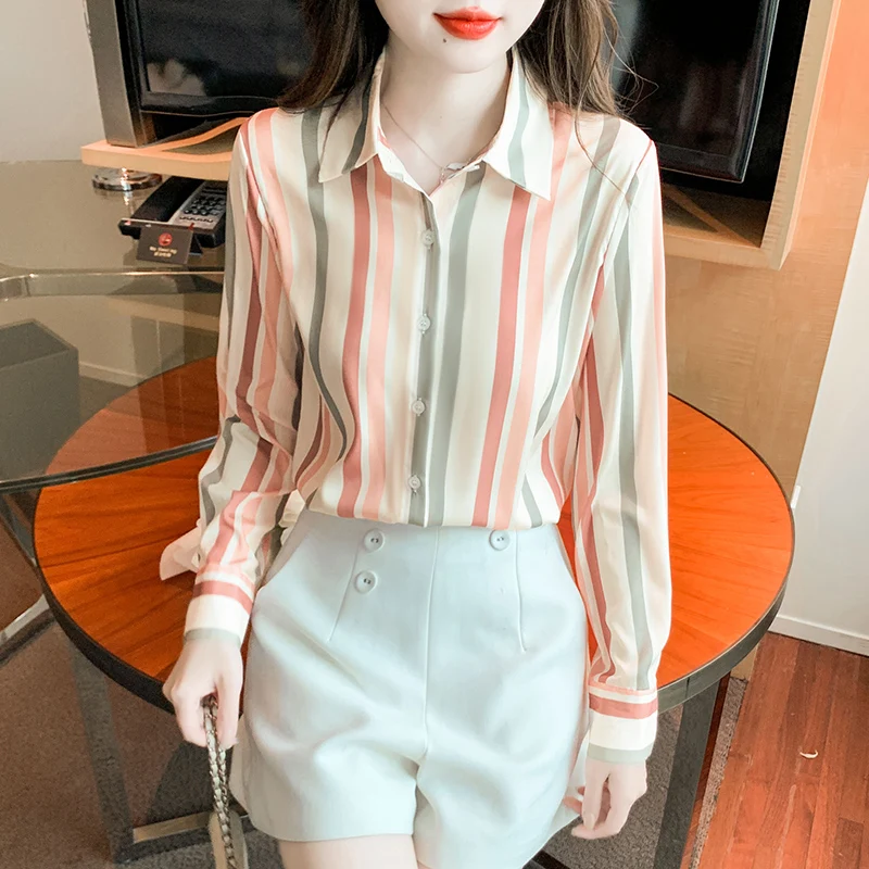 Satin Long Sleeve Women\'s Shirt New South Korea Fashion Casual Lapel Blouse Striped Loose Single-breasted Top