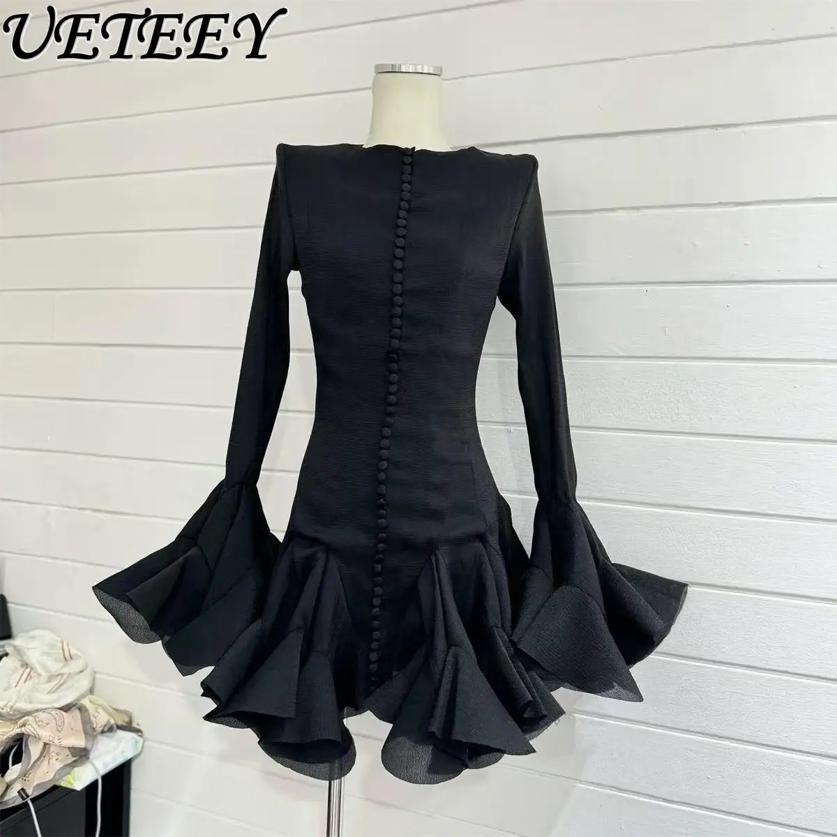 Thai Niche Design Slim-fitting Waist Sweet Black White Midi Dress Women Dating Crew Neck Horn Long-sleeved Fairy Party Dress