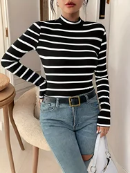 Women's Striped Crew Neck Crew Neck T shirt Casual Long Sleeve Autumn and winter top women's T-shirt loose and comfortable black