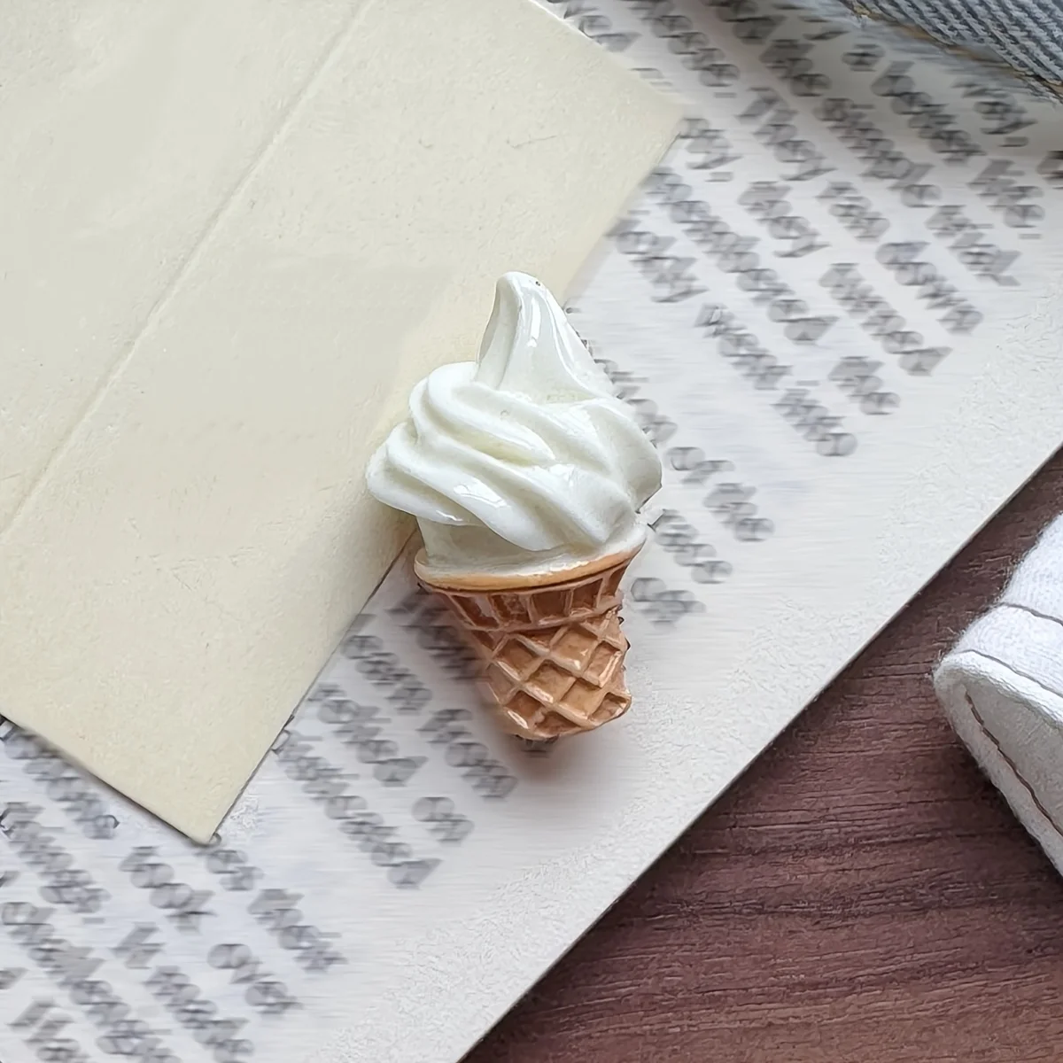 4pcs Cute Ice Cream Refrigerator Magnets - Resin Kitchen Decor, Whiteboard & Office Accessories for Weddings, Birthdays