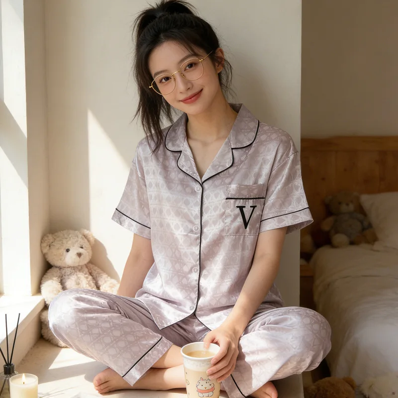 

New Summer Collection: Luxury Women's Ice-Silk Pajamas—short-Sleeve Top and Long Pants Set for a Feminine, Sophisticated Look