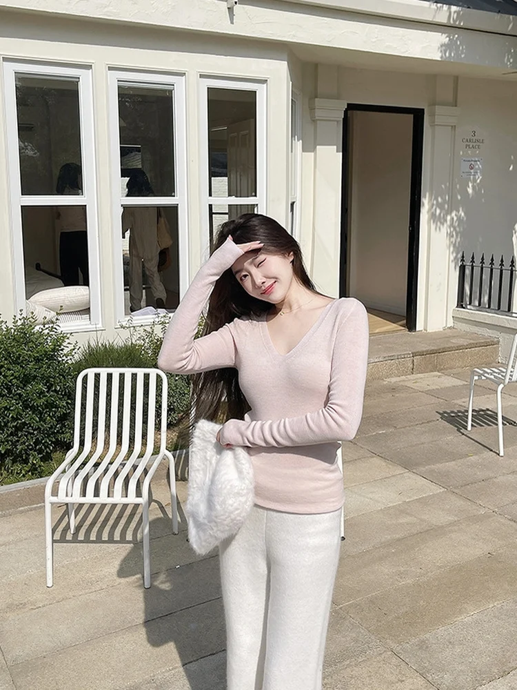 

New Owner Recommended Yangzi Inteated 00 Ultra Fine Wool Knitted V-ne Sweater Women's Slim Fit Long Sve Inner Wear