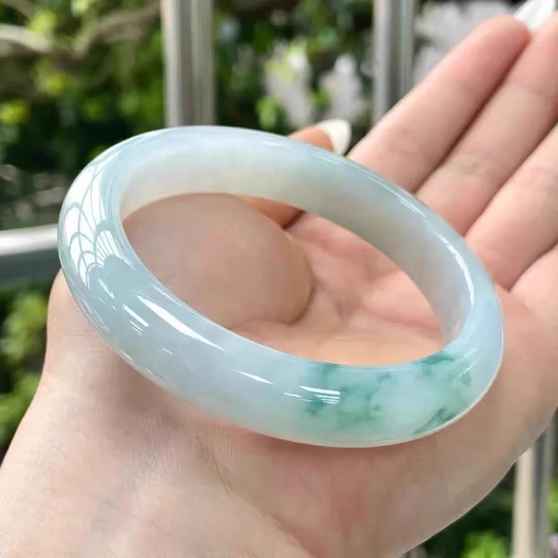 Authentic Burmese processed jadeite from an old mine, ice-waxy type floral patterns, natural jade bracelet with wh