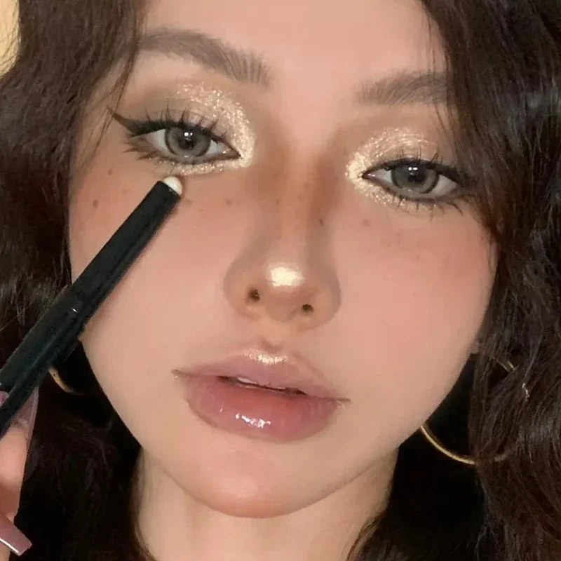 Parelmoer Oogschaduw Potlood Glitter Zijderupsen Voering Markeerstift Langdurige Matte Oogschaduw Stok Ogen Make-Up Cosmetica