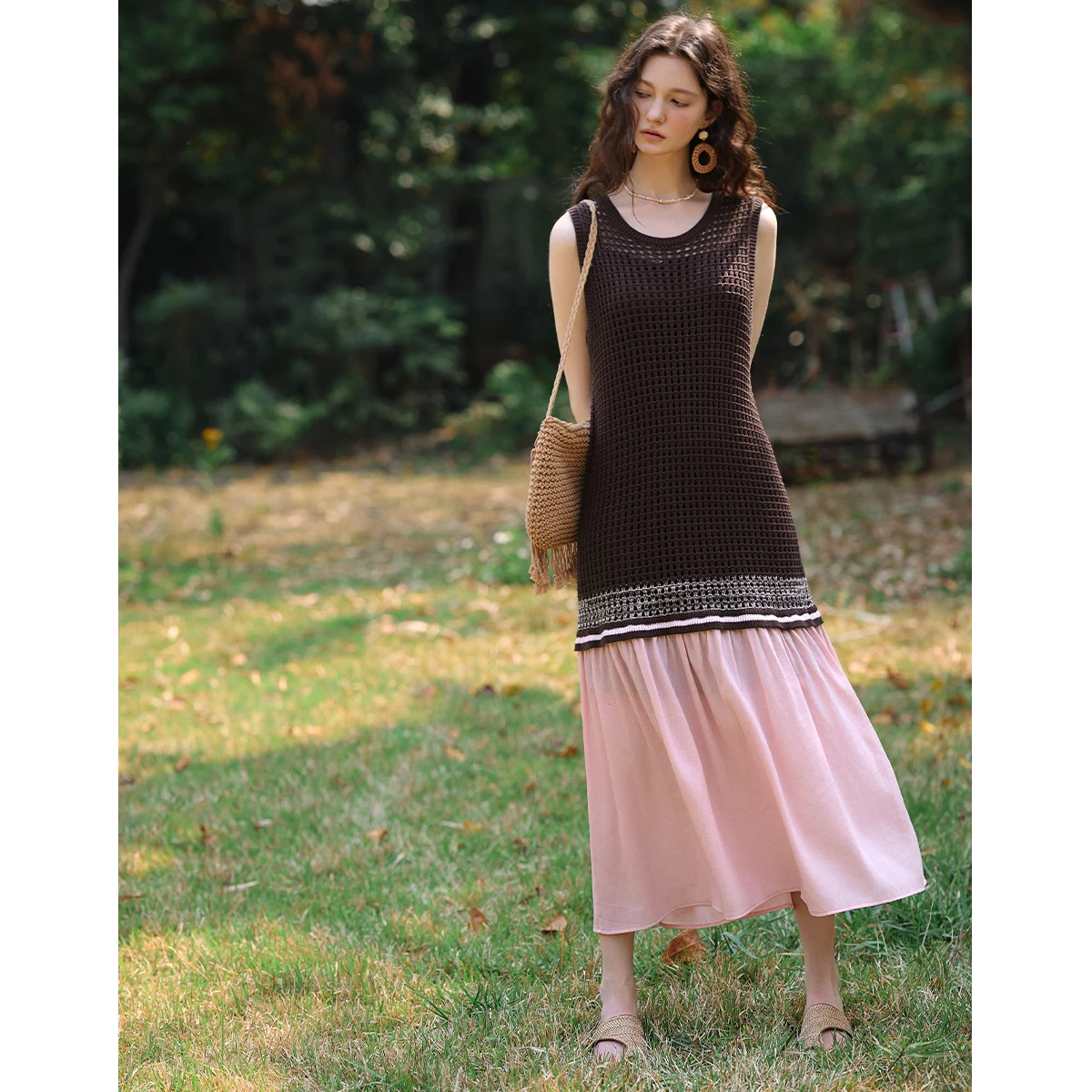 OLrain Patchwork Long Crochet Dress Woman Summer 2026 Fashion Hollow Out Knitted Lady Dress French Vacation Clothing O57XL99031