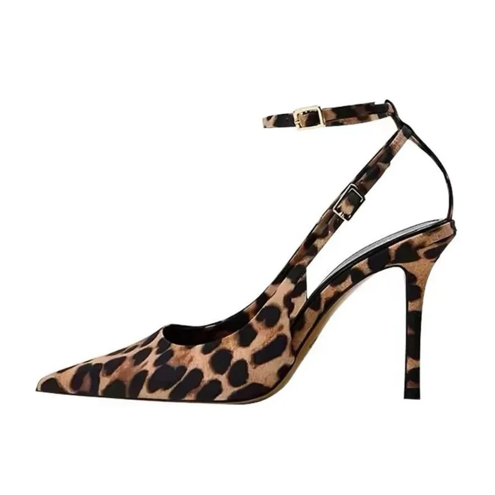 

Женские офисные туфли Ldaies, стильные вечерние туфли на высоком каблуке-шпильке с леопардовым принтом и ремешком на щиколотке с металлической пряжкой