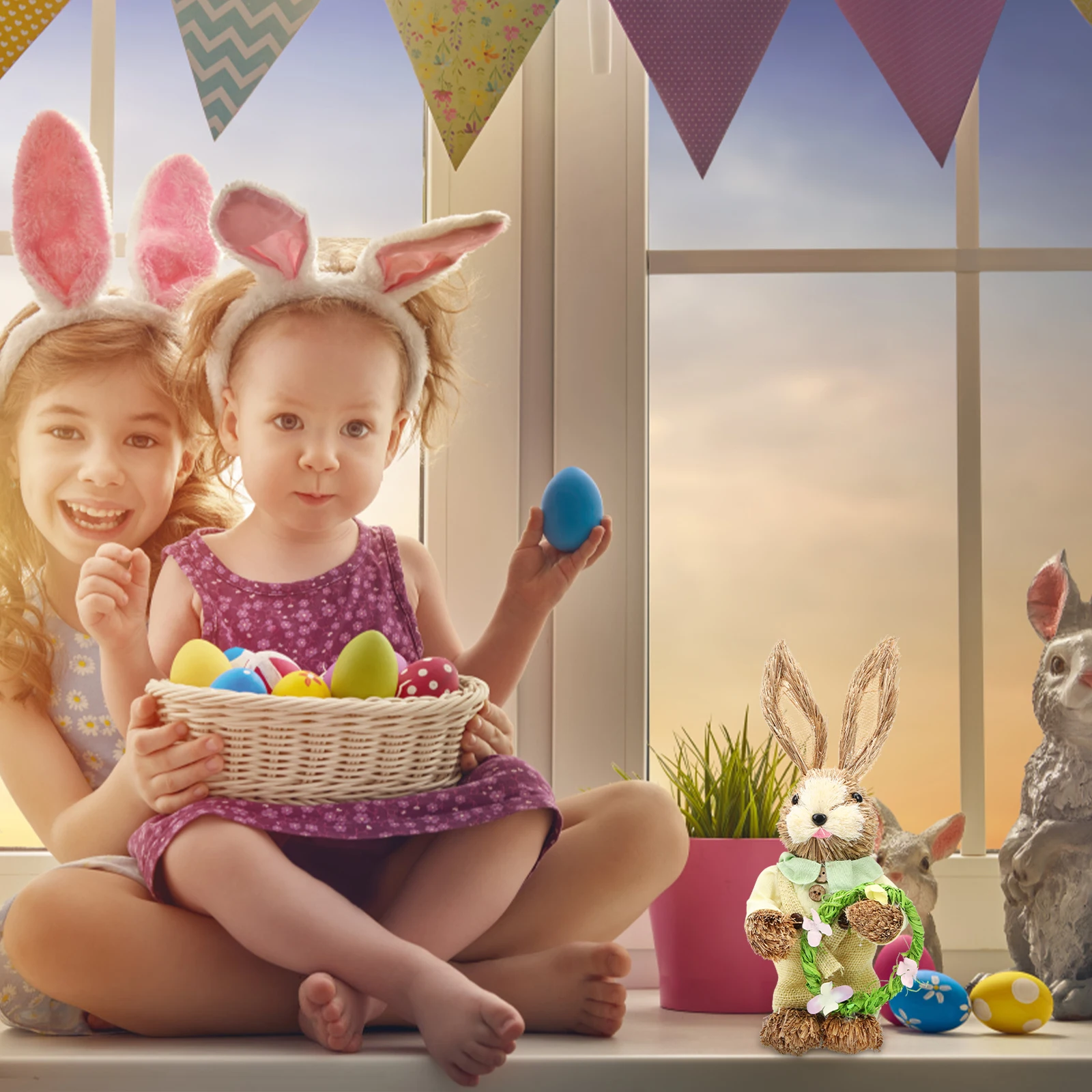 

2pcs Ornament Figurine Easter Straw Woven Decor Miniature Bunny Decor Model Bunny Figurine Home Statue