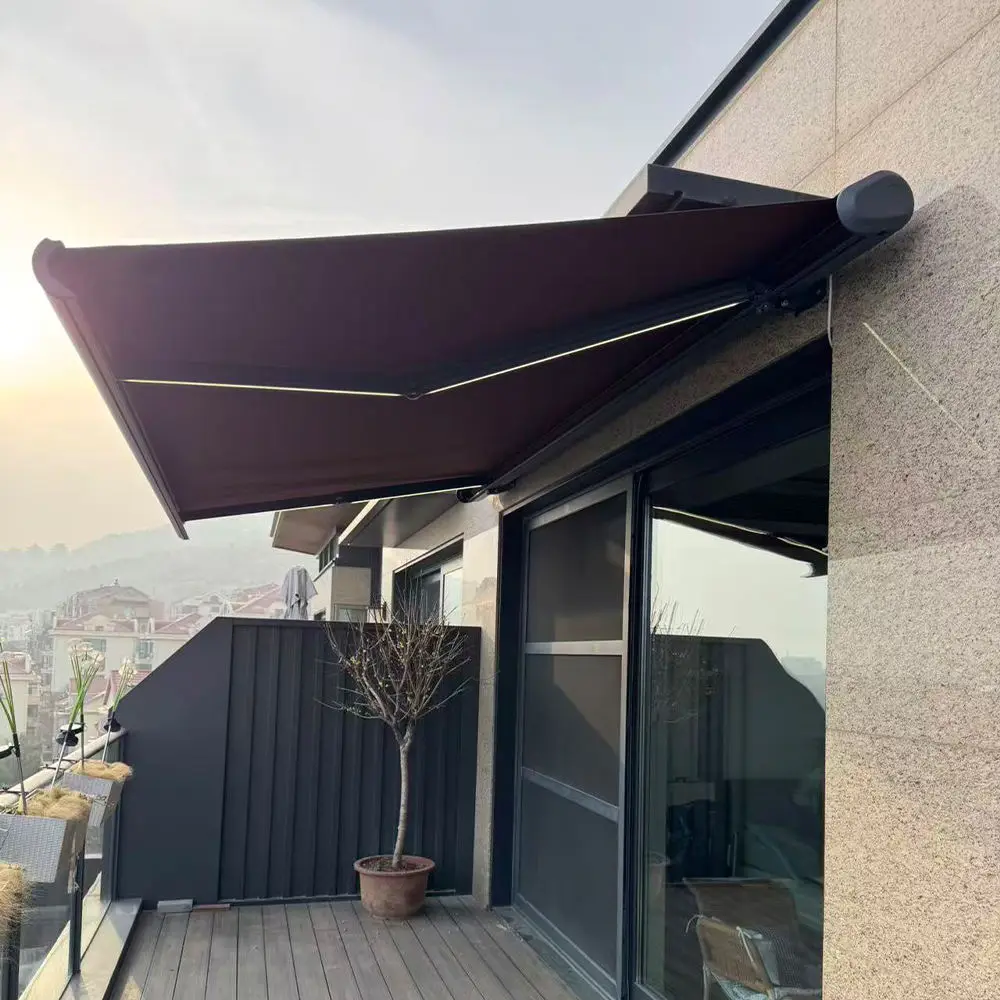 High Quality Retractable Outdoor Sunshade Equipped with LED Lights Aluminum Frame Rainproof Material Sunshade Electric Awning