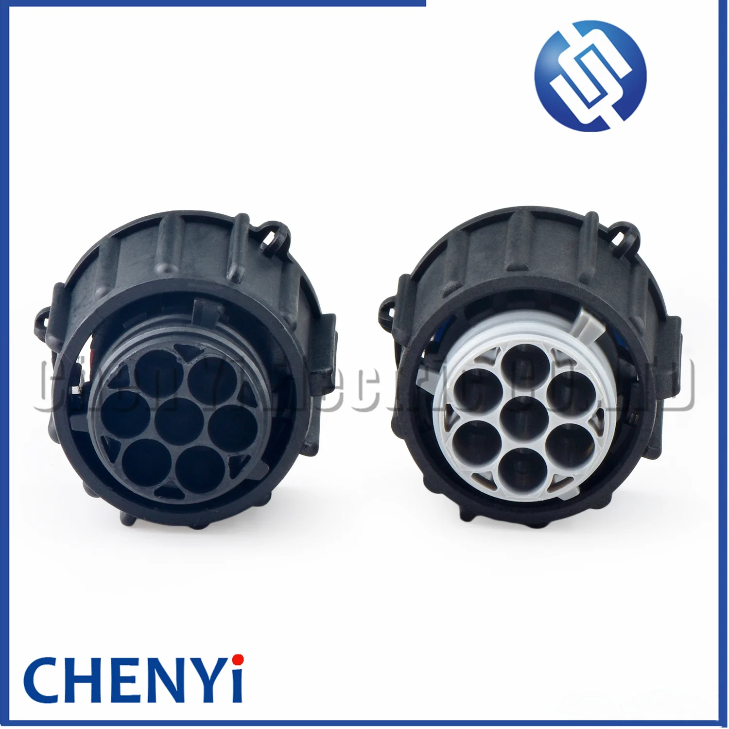7 Pin circular Automotive waterproof connector truck Headlight wire harness Plug 18369.062.000 18369062000 For C7H G7S
