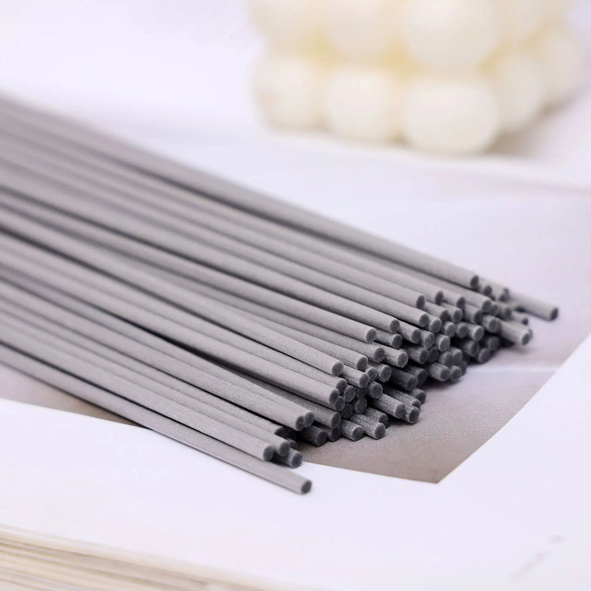 20CMX3MM Gray Fiber Rattan Sticks for Reed Diffuser Home Decor Aromatherapy Rattan Volatilizing Rods for Air Freshener