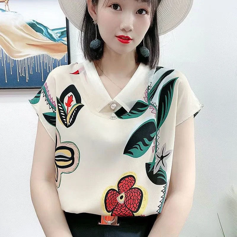 

2024 Summer And Autumn New Temperament Women's Fashion Clothes Doll Collar Mother Chiffon Top Short-sleeved Loose T-shirt