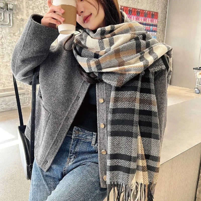 2024 Winter Thickened Scarf South Korea Sweet and Warm Imitation Cashmere Scarf Checkered Shawl Scarf Women\'s Versatile Fashion