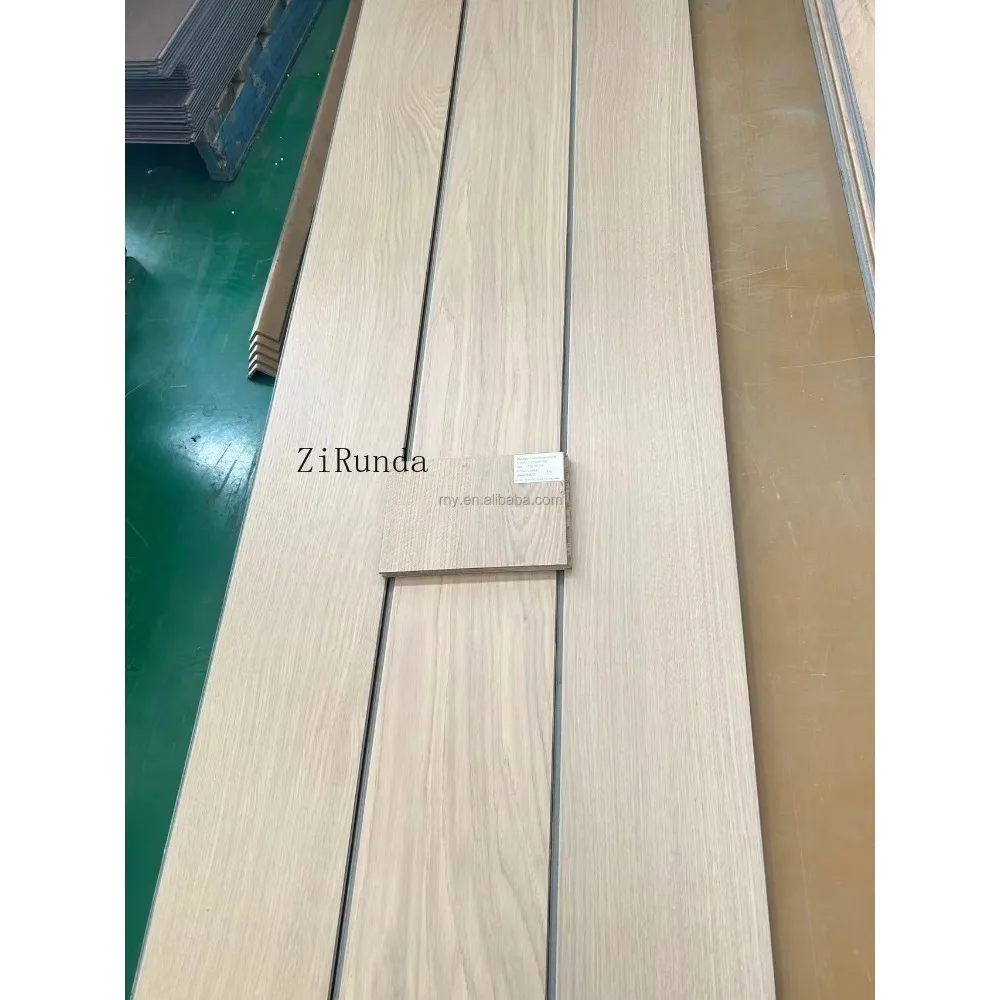 نسخة مخصصة من أرضية خشبية من الفينيل، أرضية مركبة WSPC متشابكة داخلية مقاومة للماء وصديقة للبيئة