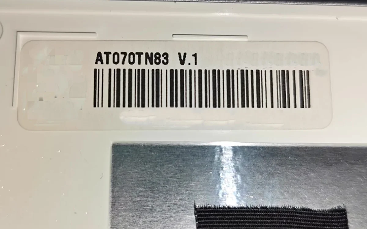 Original Innolux 7-inch TFT touch screens AT070TN83 V1 and AT070TN84 V1