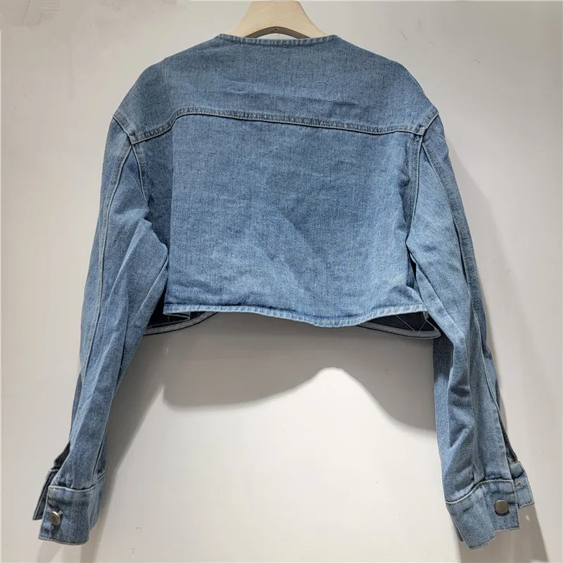 Spring Fashion Flowers Decoration Blue Short Cowboy Outerwear Women Cardigan Jacket V-Neck Long Sleeve Jeans Jacket Streetwear