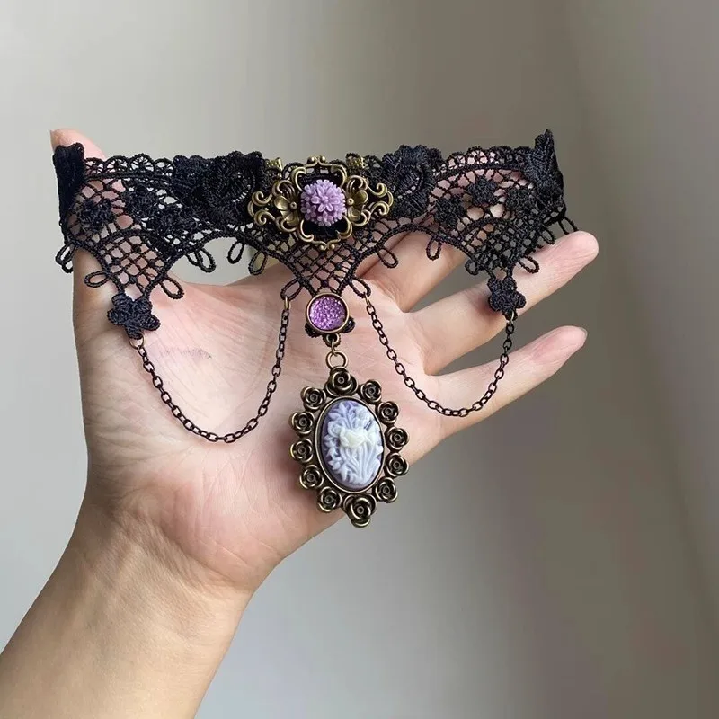 Cosplay Lolita Black Lace Choker Necklace for Women Trendy Neck Chain Collarbone Necklaces Punk Gothic Jewelry for Girl Vintage