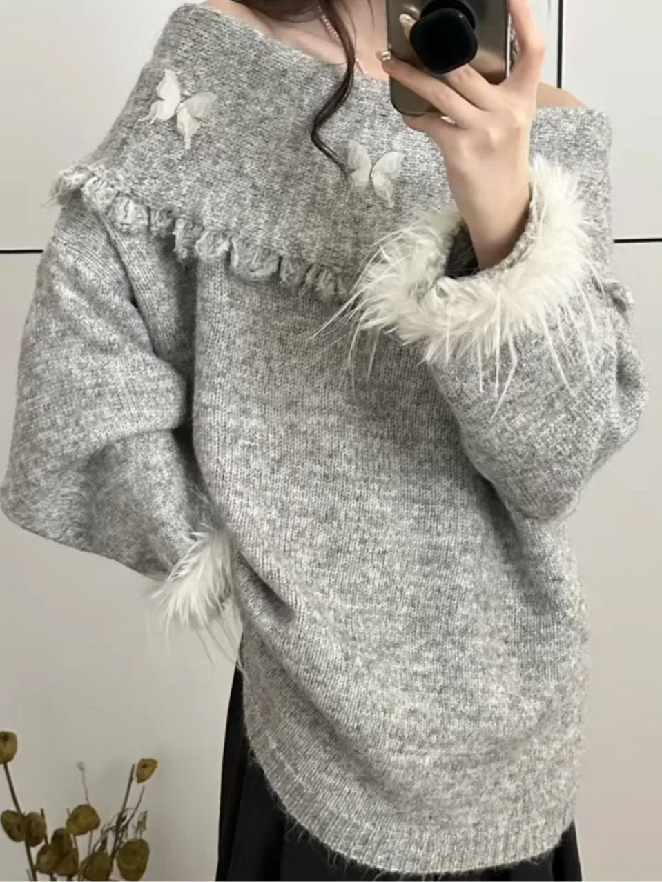 

Loose Comfortable Grey Knot One Shoulder Sweater Dongda Gate Atmosphere Match All High End Feeling Women's Fashion