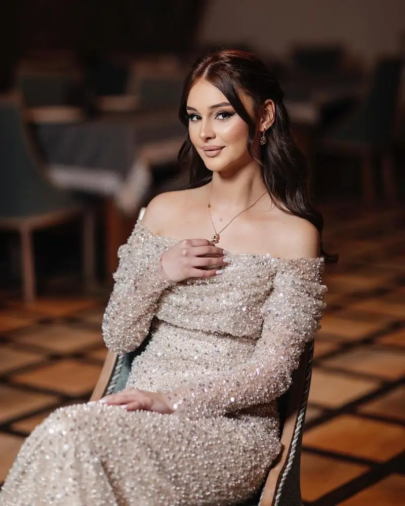 高級ビーズ長袖ウェディングドレスボートネックオフショルダーパールスパンコールマーメイドウエディングドレスブライダルドレスカスタマイズ