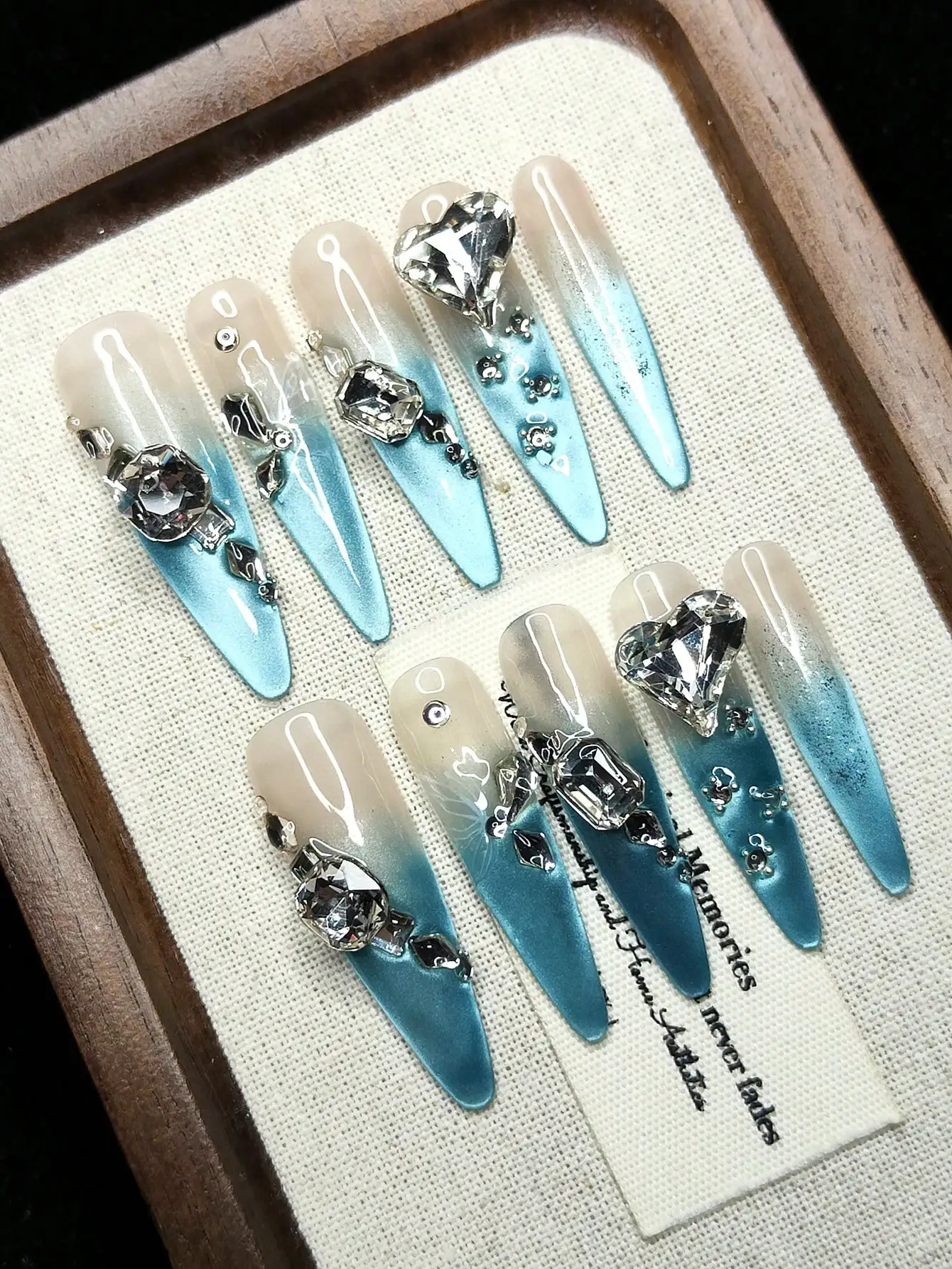 

10pcs Handmade Wearable Nail Stickers, Press-On Nails With Sharp Pointed Tips, Suitable For Halloween, French White & Blue Ombre, Glitter, Butterfly, Cat Eye, Heart Shaped Crystal Designs, Fashionable & Elegant, Suitable For Girls, Reusable Nail Art Suppl