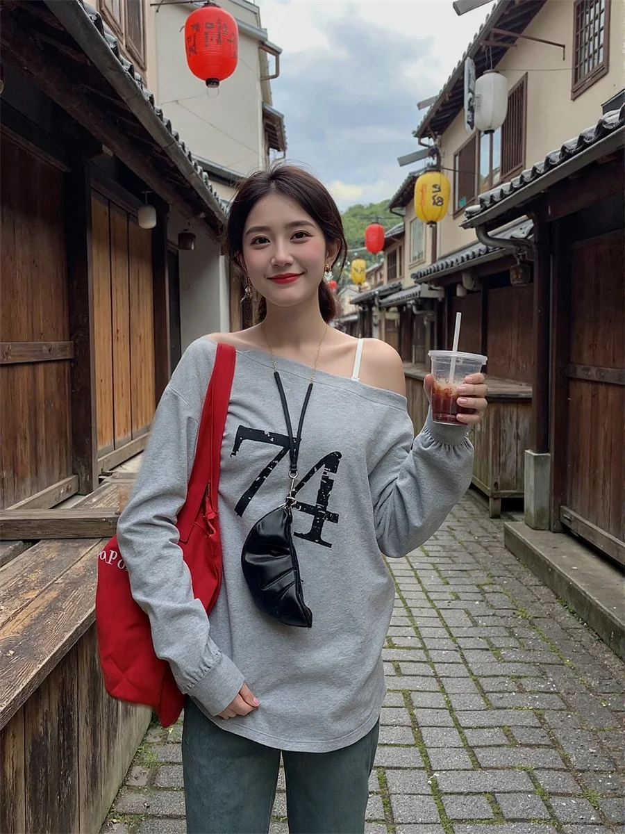 

Off Shoulder Red Gray Long Sleeve T-shirts Elegant and Youthful Woman T-shirt Basic Tops Y2k Women’s Clothing Classic Femme