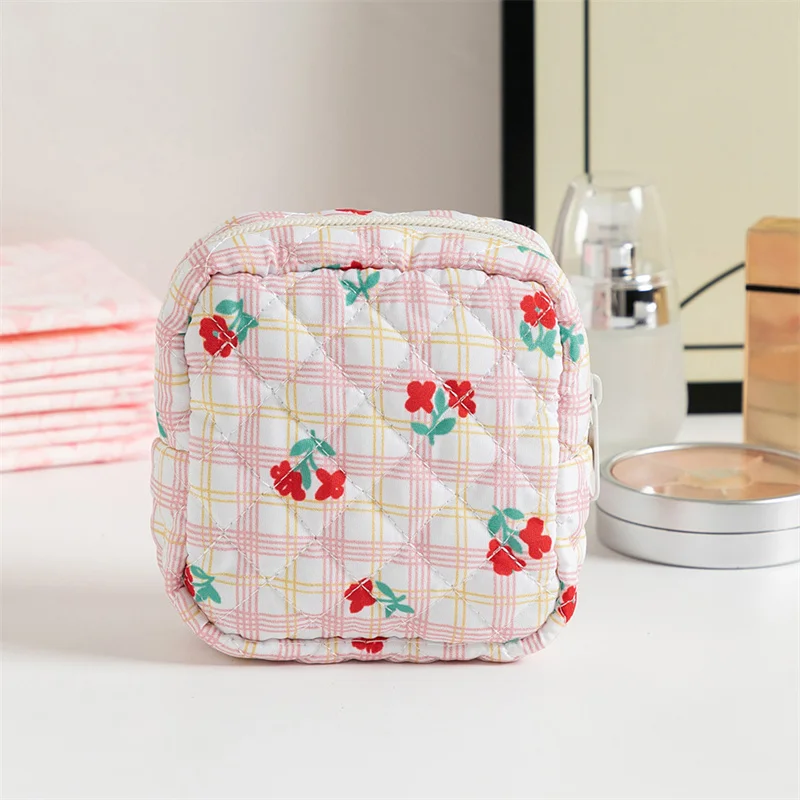 2024 Cute Korean Sanitary Napkin Storage Bags Girls Cartoon Physiological Period Tampon Organiser Bag Mini Bag Coin purse