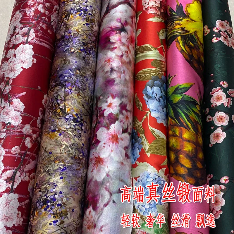 ดอกไม้พืช 19 momme ผ้าไหมแท้สแปนเด็กซ์ซาตินผ้าชุดนอนเสื้อ Cheongsam