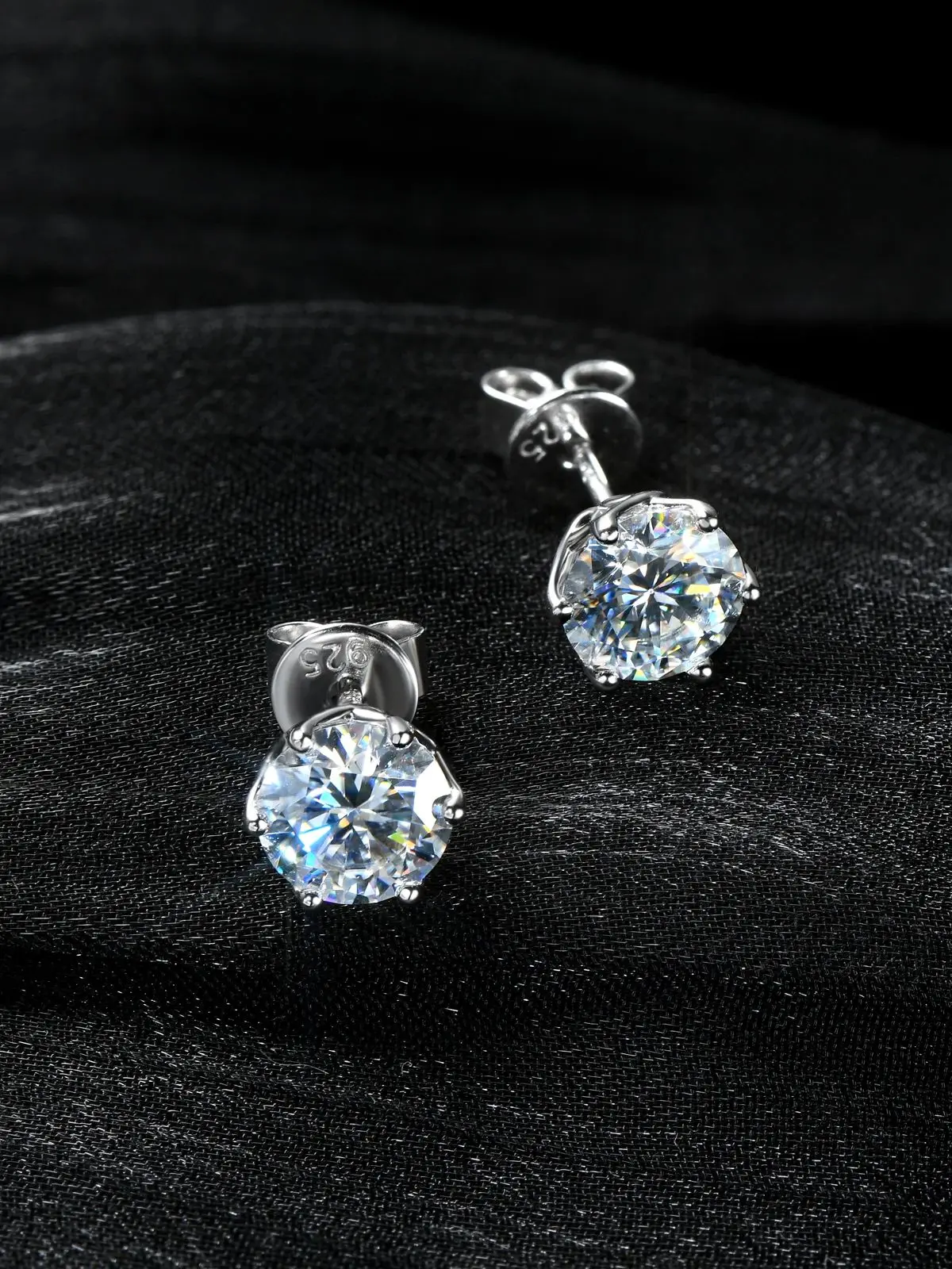

Certified 3mm/4mm/5mm/6.5mm/8m 2CT Moissanite Stud Earrings Real 925 Silver Sparking Piercing Ear Jewelry For Women Men Gift