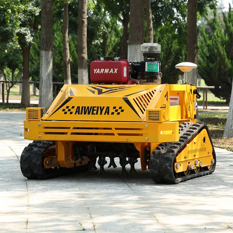 Customized intelligent robot lawn mower, 550SGPS positioning system, optional industrial remote control for hillside pasture view 3