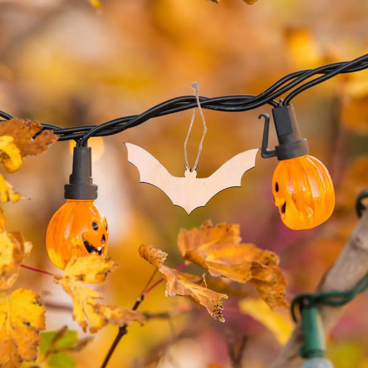 

40Pcs Wooden Halloween Ornaments Hanging Decorations Set Original Color DIY Craft Party Supplies Halloween Decor