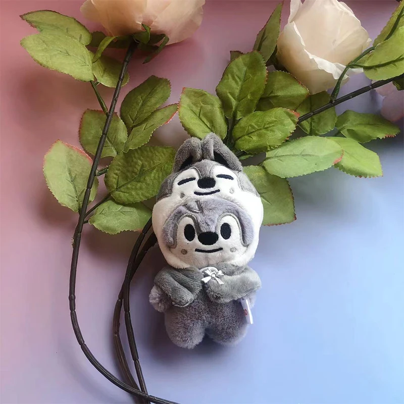 SKZ Seoul FM Field Week Same SKZOO 12cm Doll Cloak Doll Keychain Fang Can Little Doll Doll Fan Gift