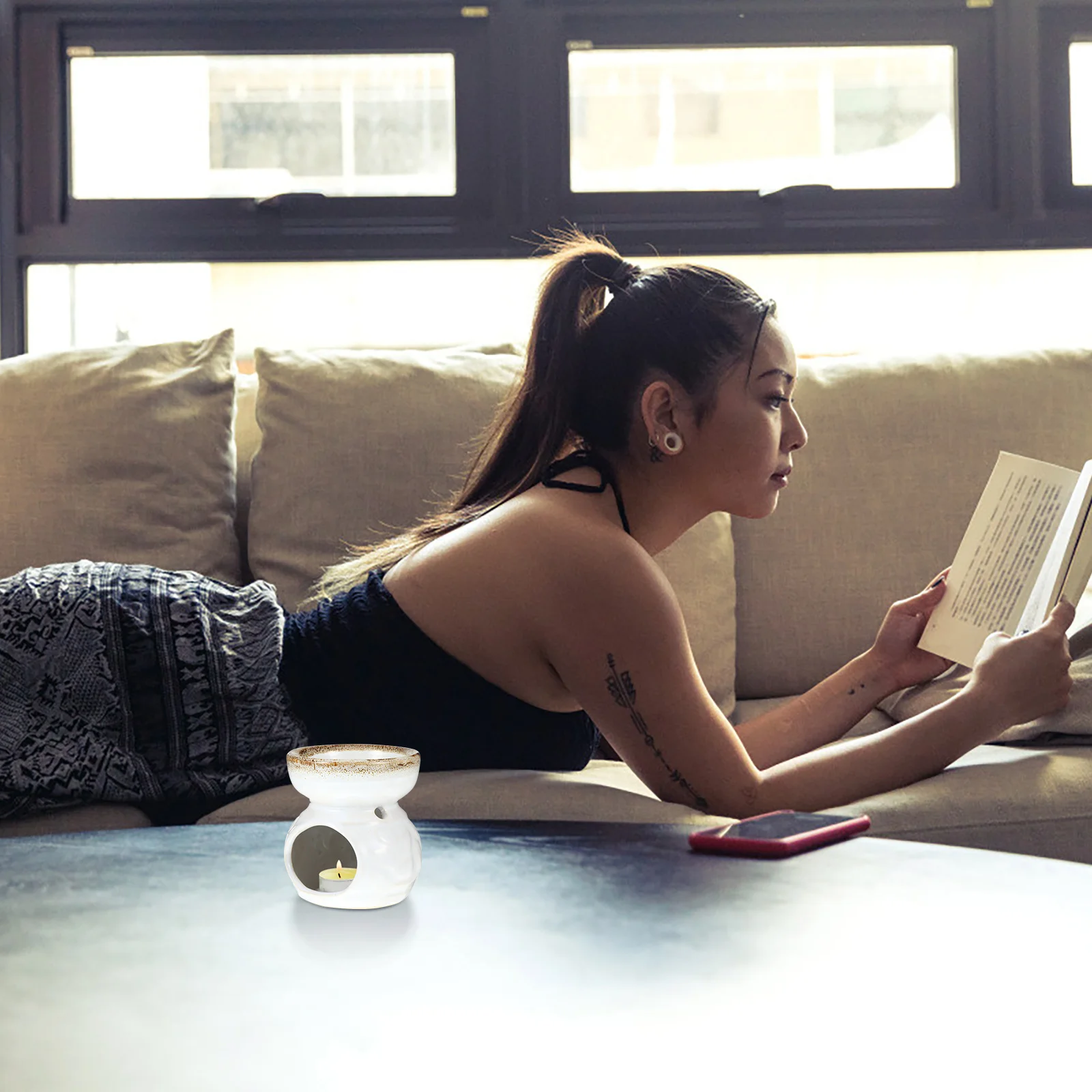 

Ceramic Incense Burner for Aromatherapy and Home Decoration - Elegant Table Decor Ideal for Yoga Meditation Office Spa