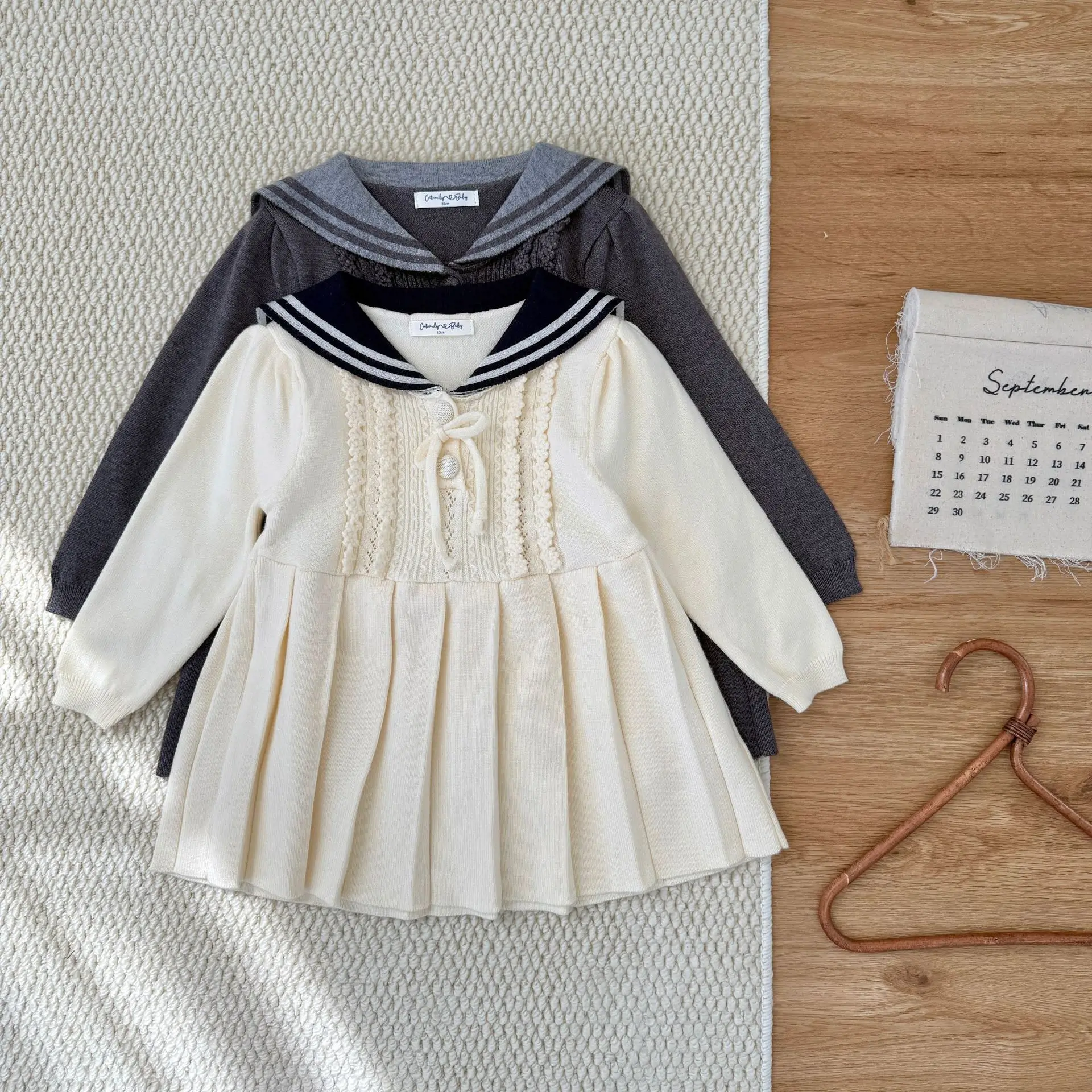 Children Dress 2025 Autumn and Winter Baby Girl's Knitted Dress College Wind Lapel Knitted Hook Pleated Skirts