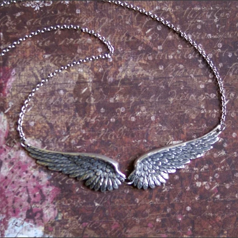 Angel Wings Feather Choker Big Pendant Vintage Aesthetic Link Chains Statement Necklace for Women Collar Bib Wedding Tribal Gift