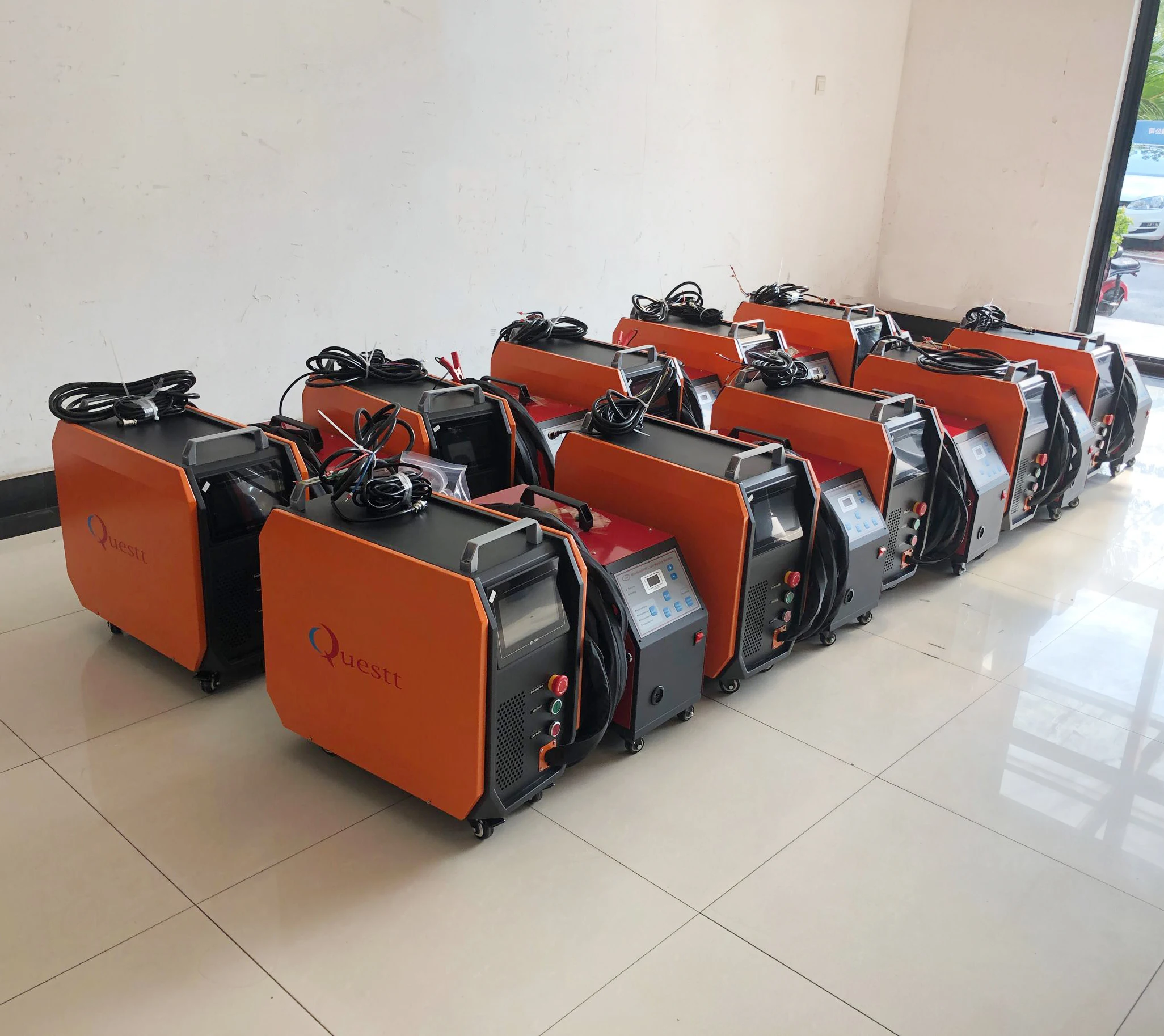 New Design 800W 1200W 1500W 2000W Portable Air cooed L aser Welder Max L aser Source Air Cooling L aser Welding Machine