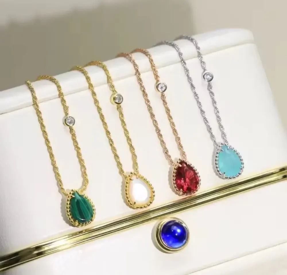 

Women's Water Drop Pendant Necklace Sets with Green White Red Blue Crystals Fashion Jewelry Party Gift