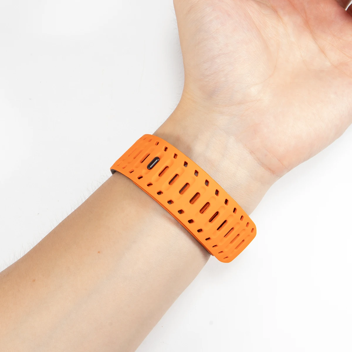 Inclined Design Silicone Strap For Apple Watch Band Ultra 49mm 44mm 45mm 46mm Magnetic Band iwatch Series 11 10 9 8 7 SE Ultra 2