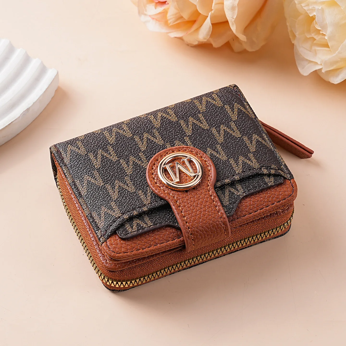 

Новый женский короткий кошелек 2026 года, с принтом букв, на молнии, для монет, тонкий компактный кошелек для повседневных вещей, женские сумочки