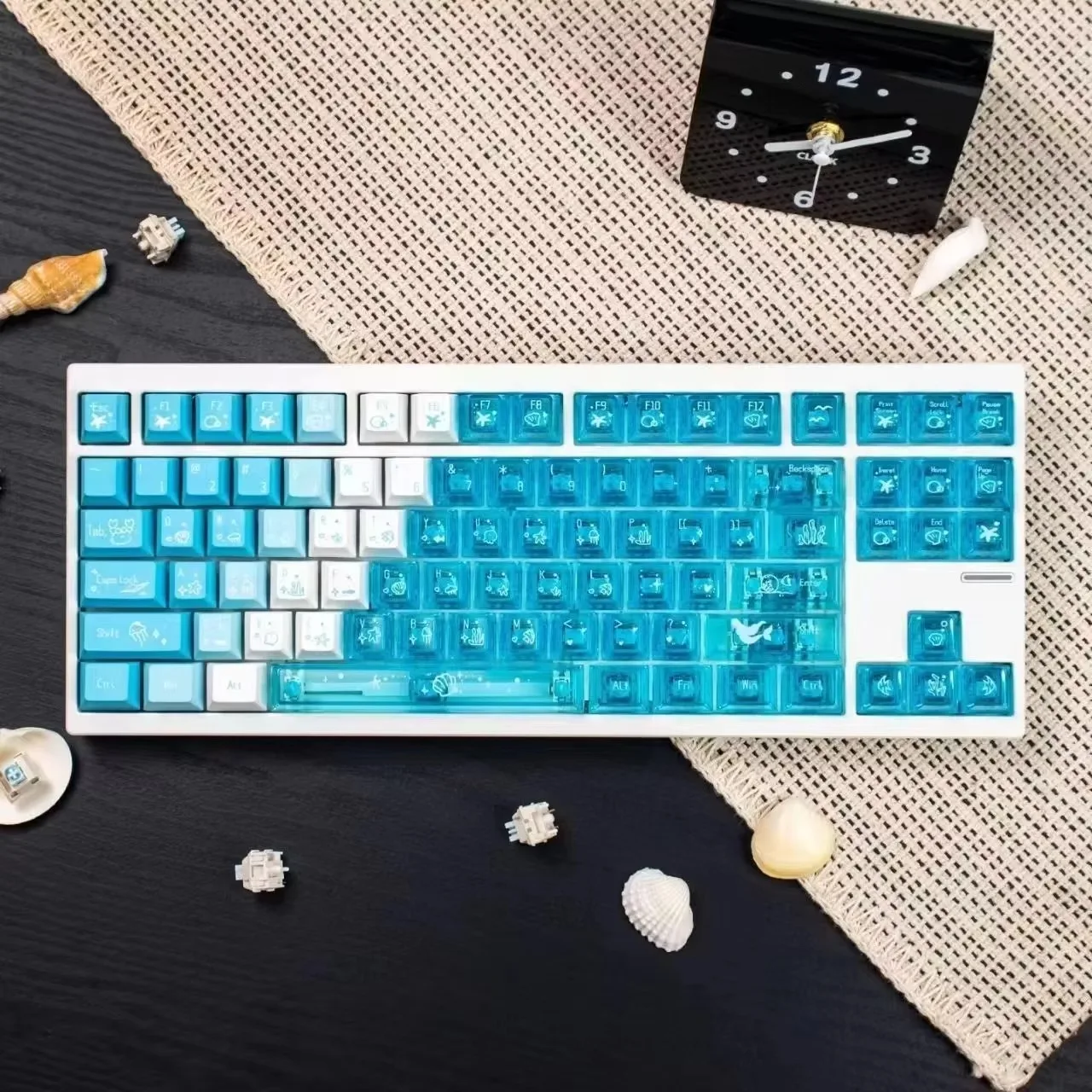 Purple snow mountain strawberry heartbeat gradual change powder through mechanical keyboard keycap customization full set