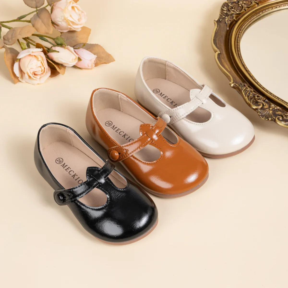 

Versatile Children's Leather Shoes Solid Color Glossy Girls Small Leather Shoes Breathable ComfortableSoft Soles Mary jane Shoes