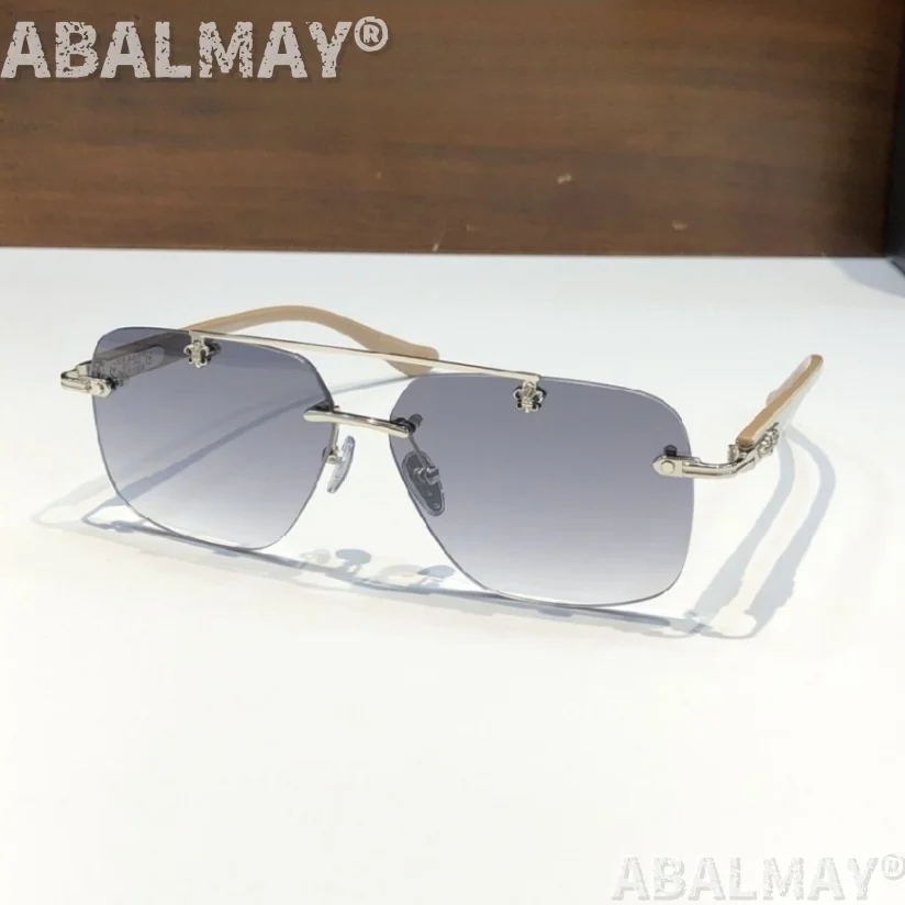 Top Quality Designer Sunglasses for Men and Women 8136 SIZE 62-13-150 Titanium Luxury Fashion Design Sun Glasses UV400 with box
