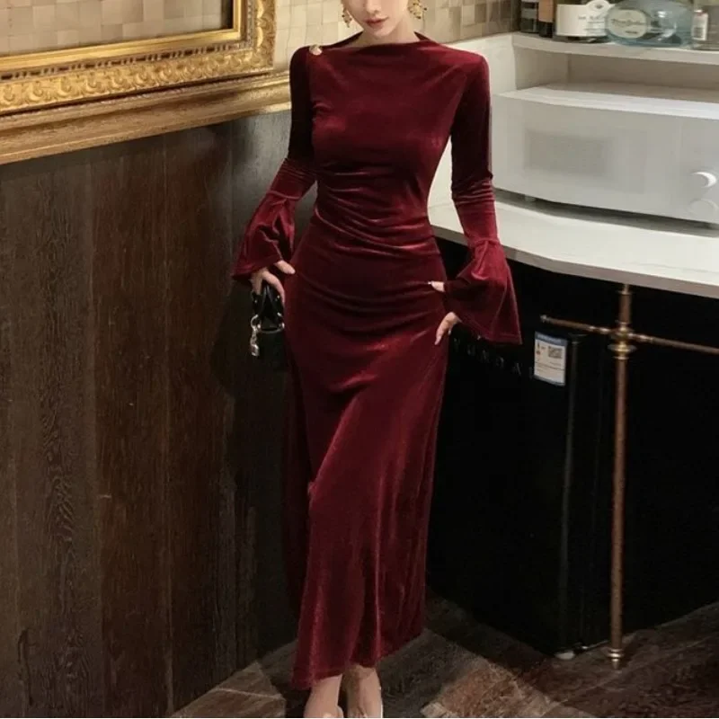 

Женский пуловер с развевающимися рукавами и диагональными плечами, осень-зима 2023, модный однотонный облегающий пуловер XQ68