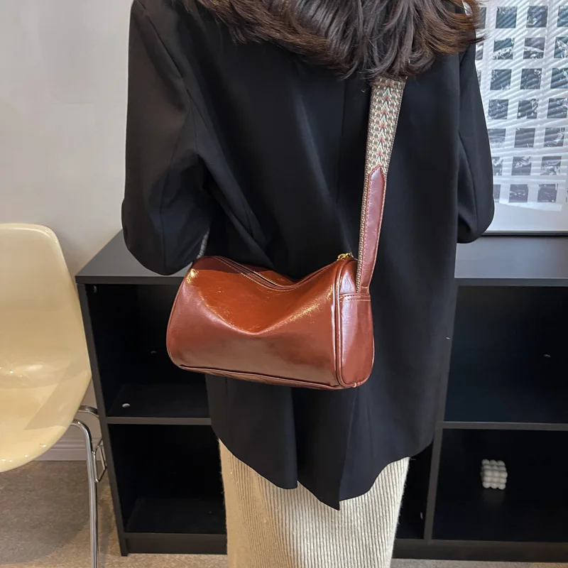 حقيبة كروس واسعة الحزام لعام 2025، محفظة كتف نسائية متخصصة، حقيبة نهارية ليلية، حقيبة حبال كاجوال، مقبض علوي بسيط #4