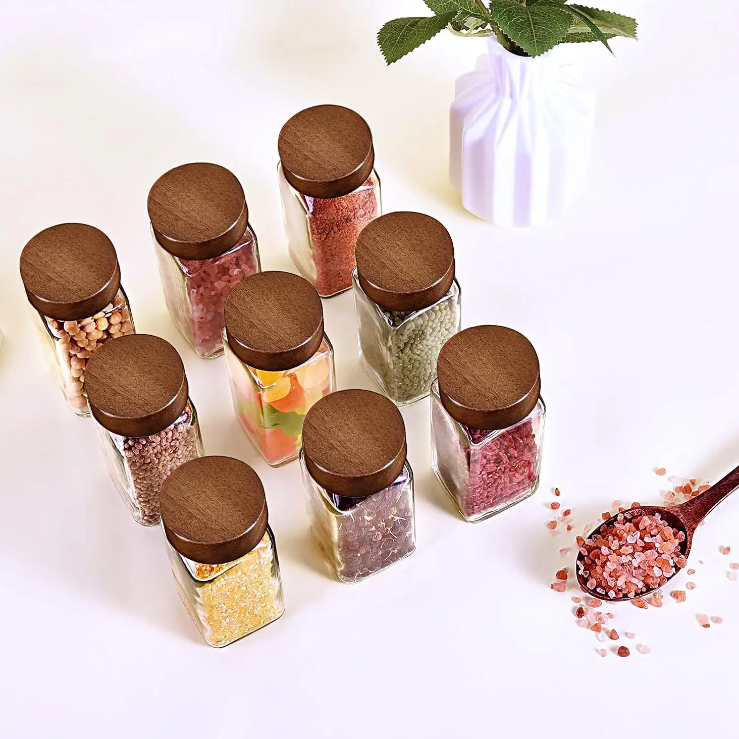 SIAZIH Quadratisches Gewürzglas mit Rosenholzdeckel | 120ml Glas-Gewürzbehälter | 12/24/35-teiliges Gewürzgläser-Set mit Etiketten | BPA-frei – Detail 9