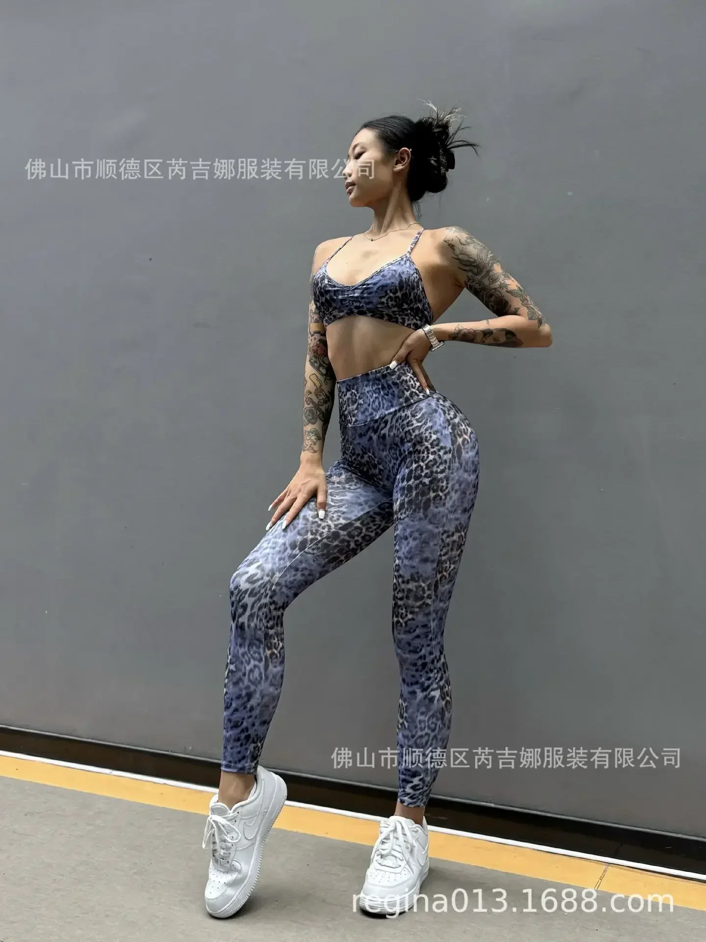 Leggings de secagem rápida respirável para fêmea, cintura alta, quadris apertados, calças de ioga, fitness esportiva, roupas nuas, sexy e respirável