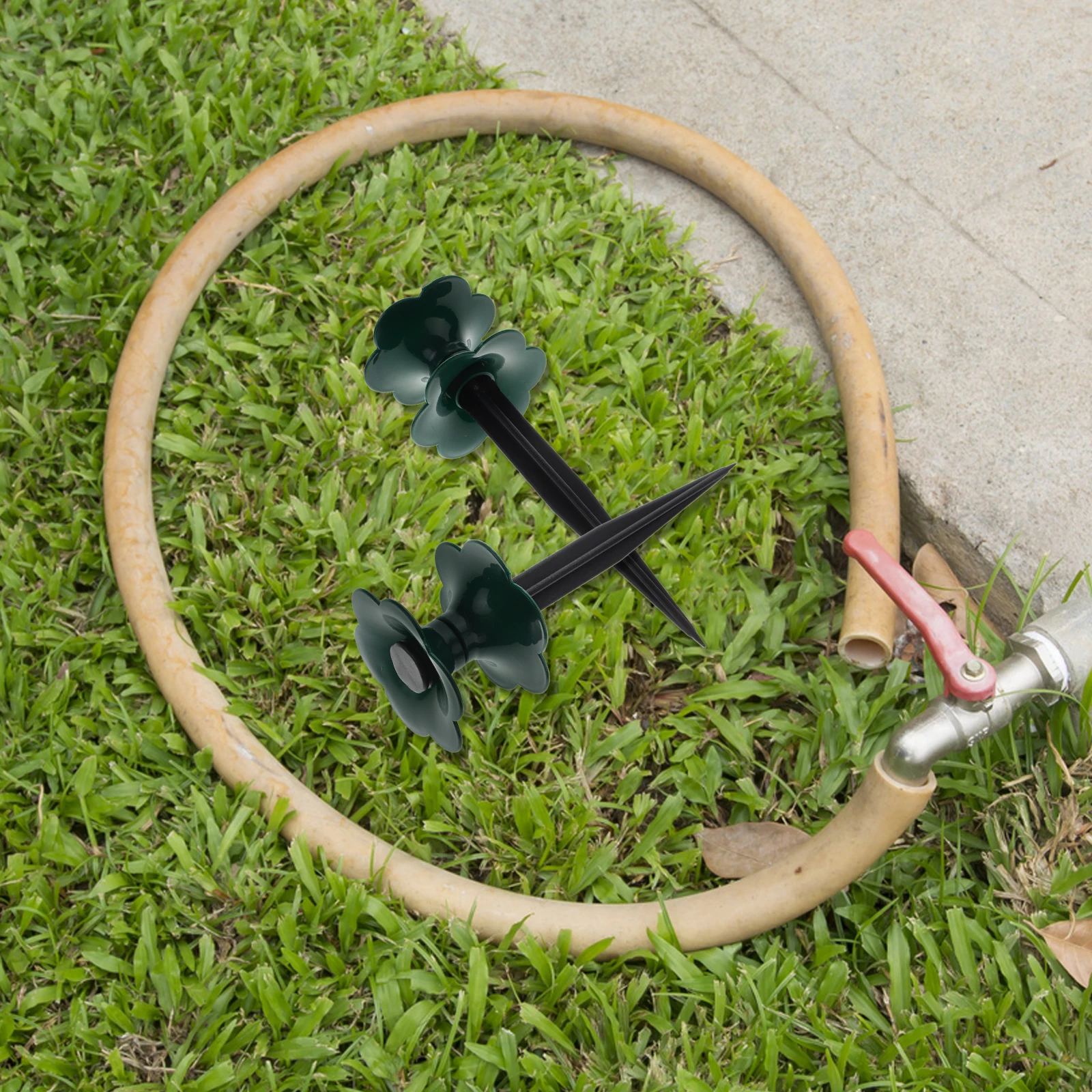 

3 Pcs Watering Pipe Wheel Lawn Hose Guide Stakes Flower Bed Garden Plastic Plants Winding Directional Hose Spike