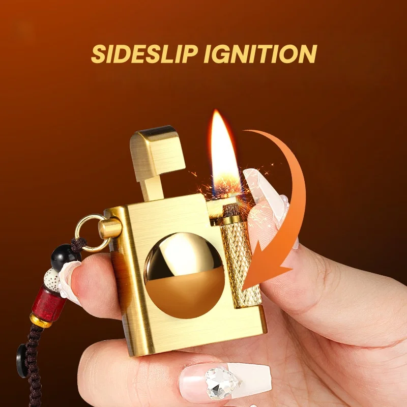 Retro Fashion Turntable Mini Oil Lighter Pendant Style Decompression Grinding Wheel Ignition Outdoor Portable Metal Lighter Gift